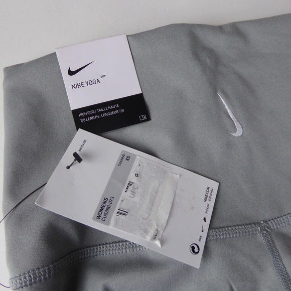 Nike Yoga High Rise Dri-Fit Training Tights Striped Side NWT w Pocket 7/8 Length - Picture 5 of 6
